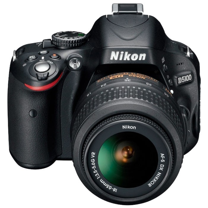 Nikon D5100 Kit  